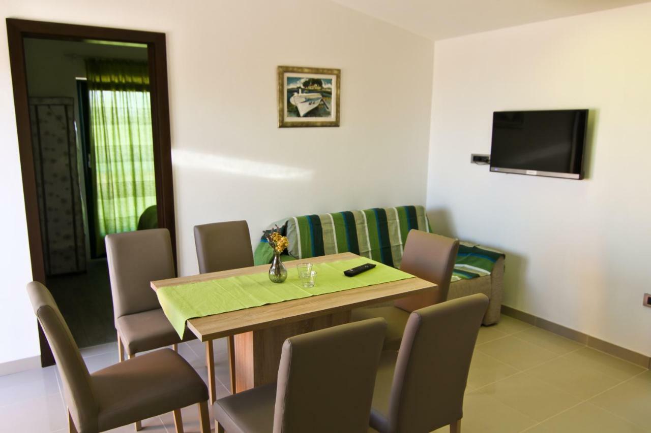 Villa Savar Apartmani Eksteriør bilde
